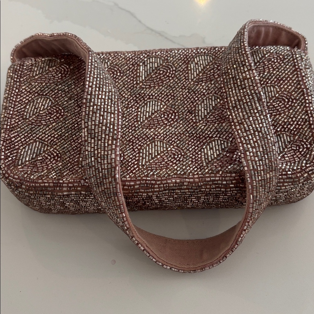 ANTHROPOLOGIE’s Fiona metallic Beaded bag hearts edition. iconic - Picture 5 of 8